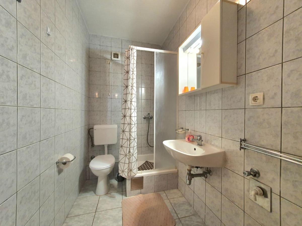 Apartment Buda - Hvr215 By Interhome Basina Exterior foto